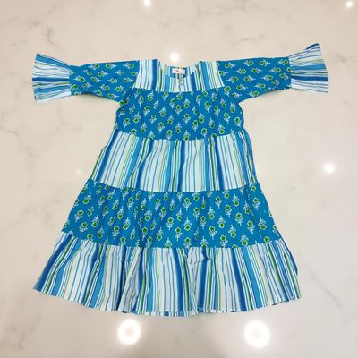 4-5 Year White And Sky Moon Printed Cotton Girls Dress 34&quot; Long Jalabiya