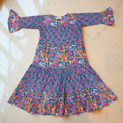 4-5 Year Blue And Yellow Moon Printed Cotton Girls Dress 34&quot; Long Jalabiya