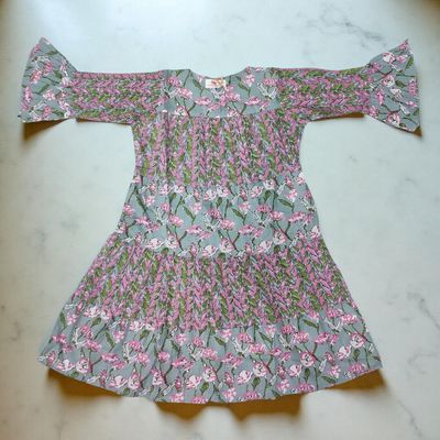 4-5 Year Gray And Pink Moon Printed Cotton Girls Dress 34&quot; Long Jalabiya