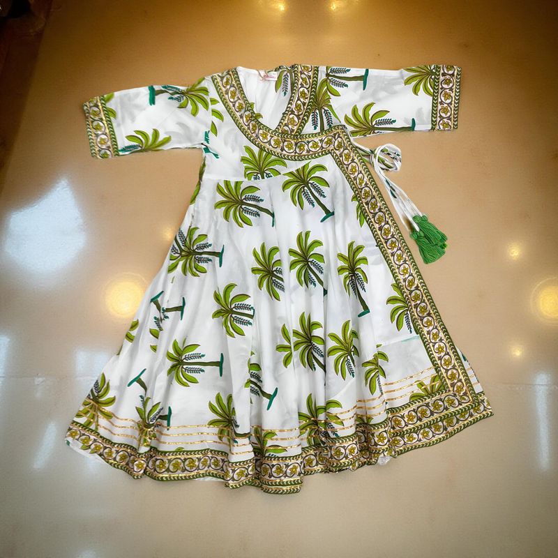 8-9 Year Priam Printed Cotton Girls Dress 42&quot; Long Jalabiya