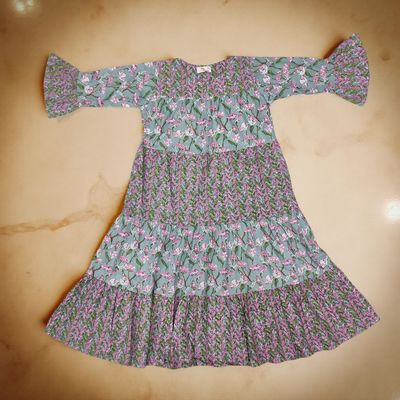 6-7 Year Gray And Pink Moon Printed Cotton Girls Dress 38&quot; Long Jalabiya