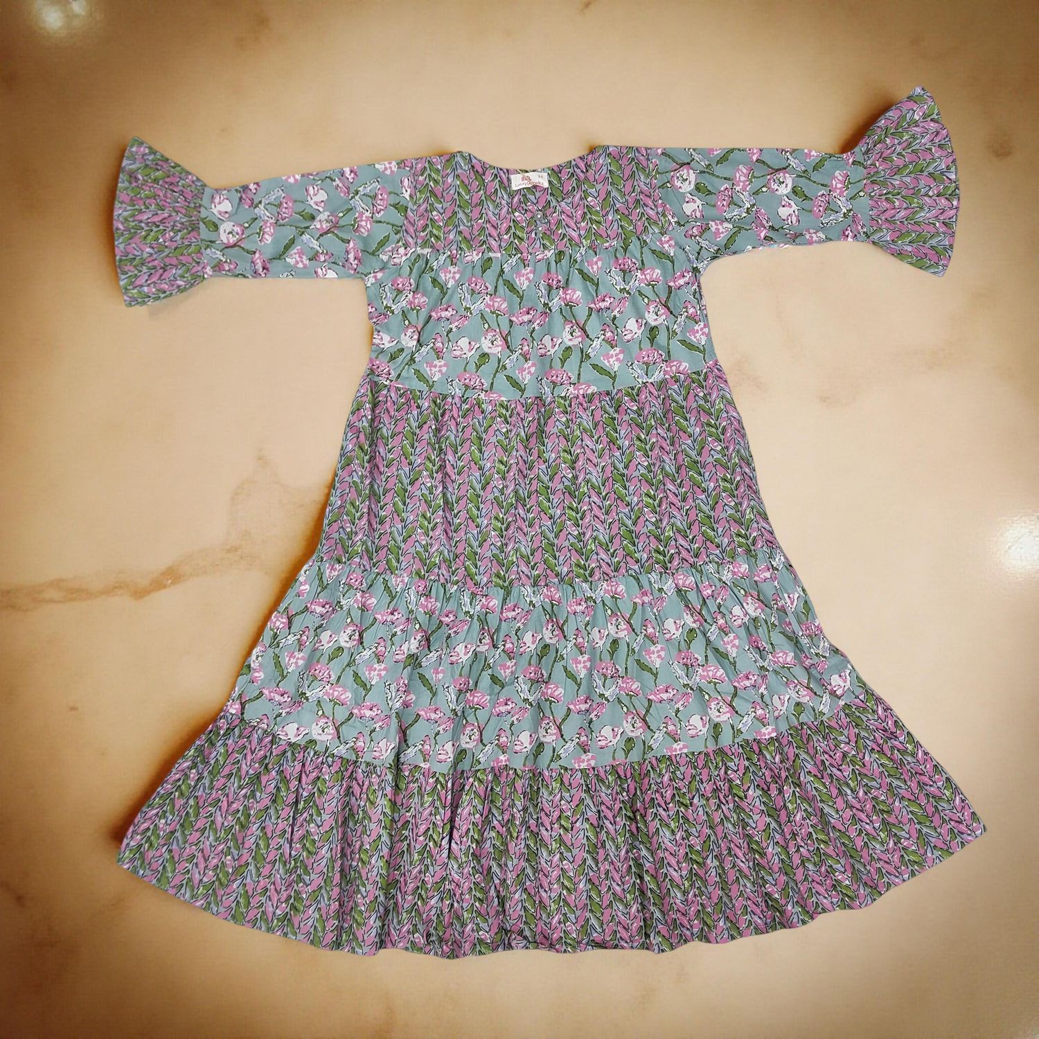 4-5 Year Gray And Pink Moon Printed Cotton Girls Dress 34&quot; Long Jalabiya