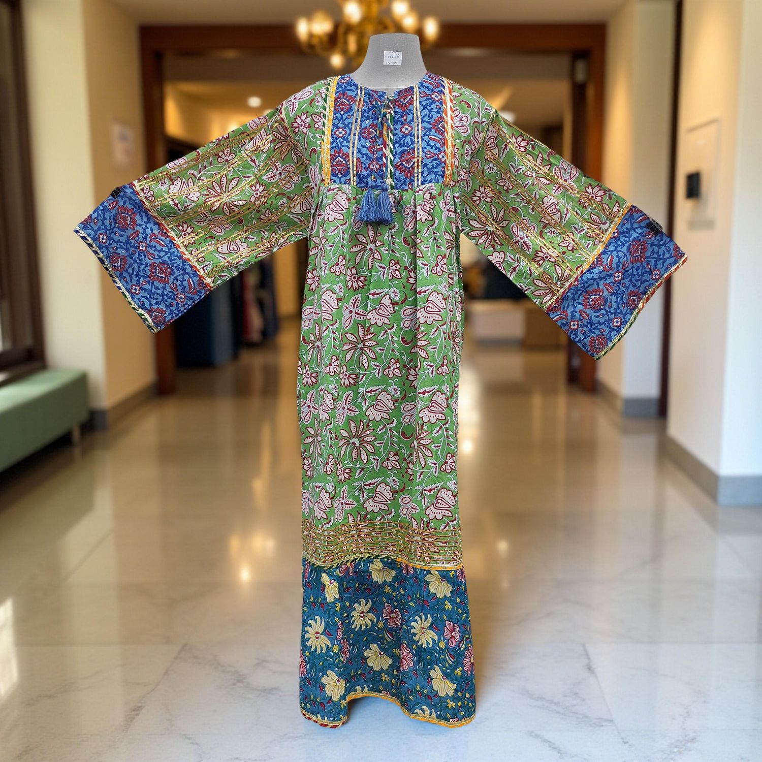 2XL/3XL Ebrah Printed Cotton Dress 56&quot; Long Jalabiya