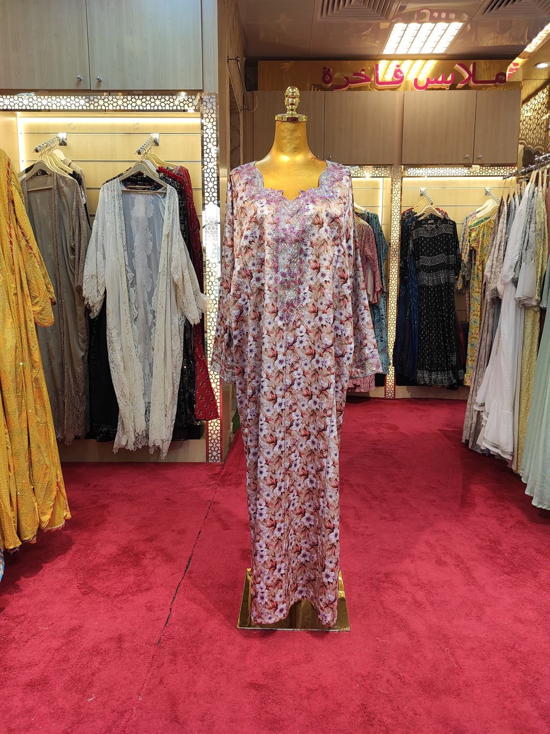 L/XL Hareer Khayaat Mukhawar Ready to wear 55&quot;Long