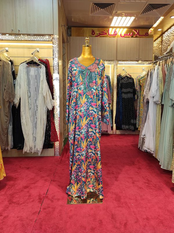 L/XL Hareer Khayaat Mukhawar Ready to wear 57&quot;Long