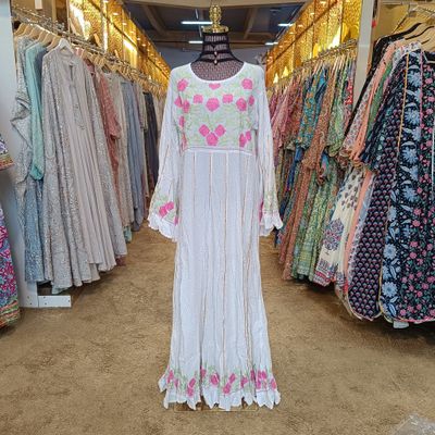 S/M Yaqu Crystal Embroidery White Cotton Dress 57&quot; Long Jalabiya