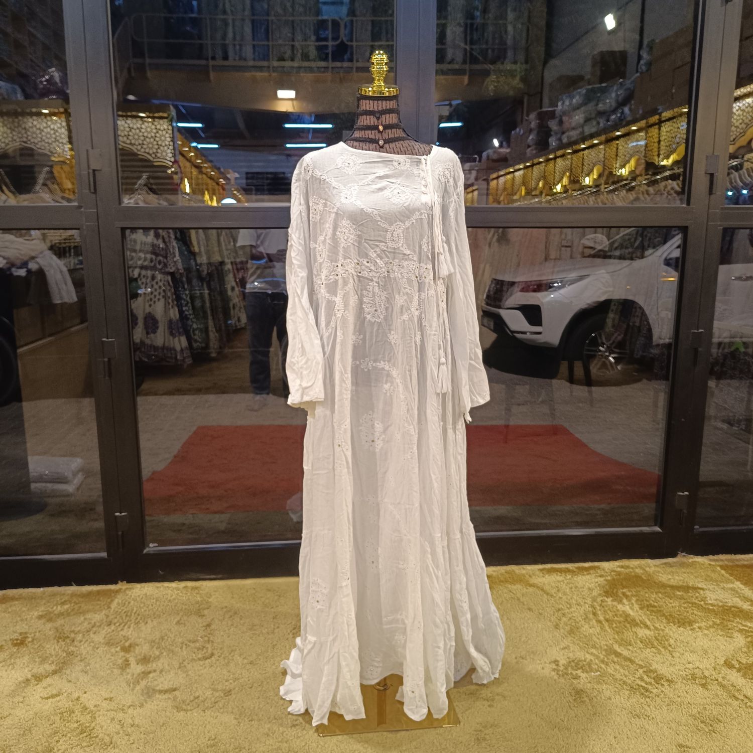 2XL/3XL Cinderella Embroidery White Long Dress 57&quot; jalabiya 