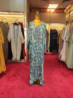 L/XL Hareer Khayaat Mukhawar Ready to wear 54&quot;Long