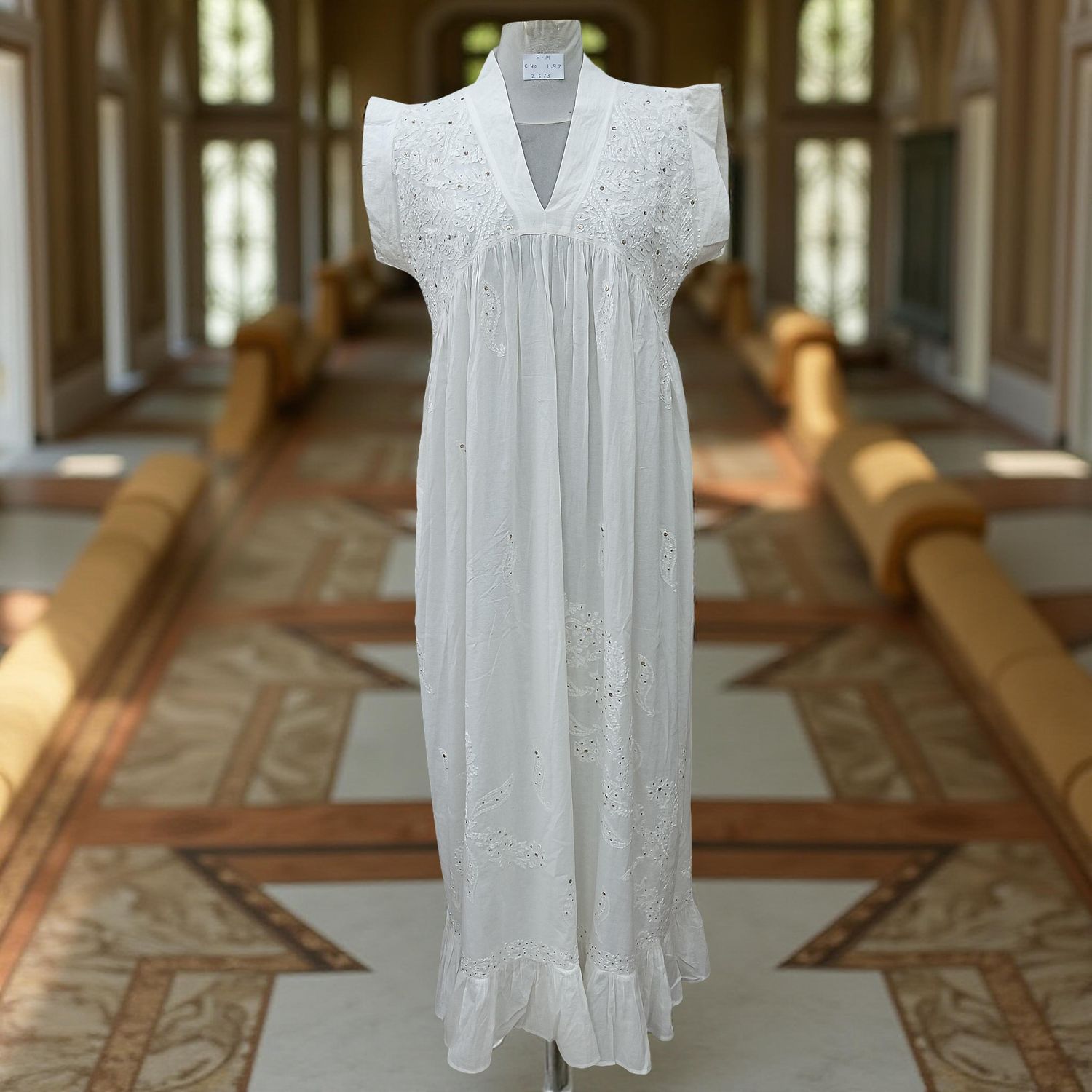 S/M Amani Embroidery Cotton Dress 57&quot; Short Sleeves Jalabiya