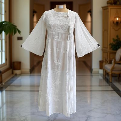 XS/S Embroidery Cindrella White Plain Cotton Dress 54&quot; Long Jalabiya