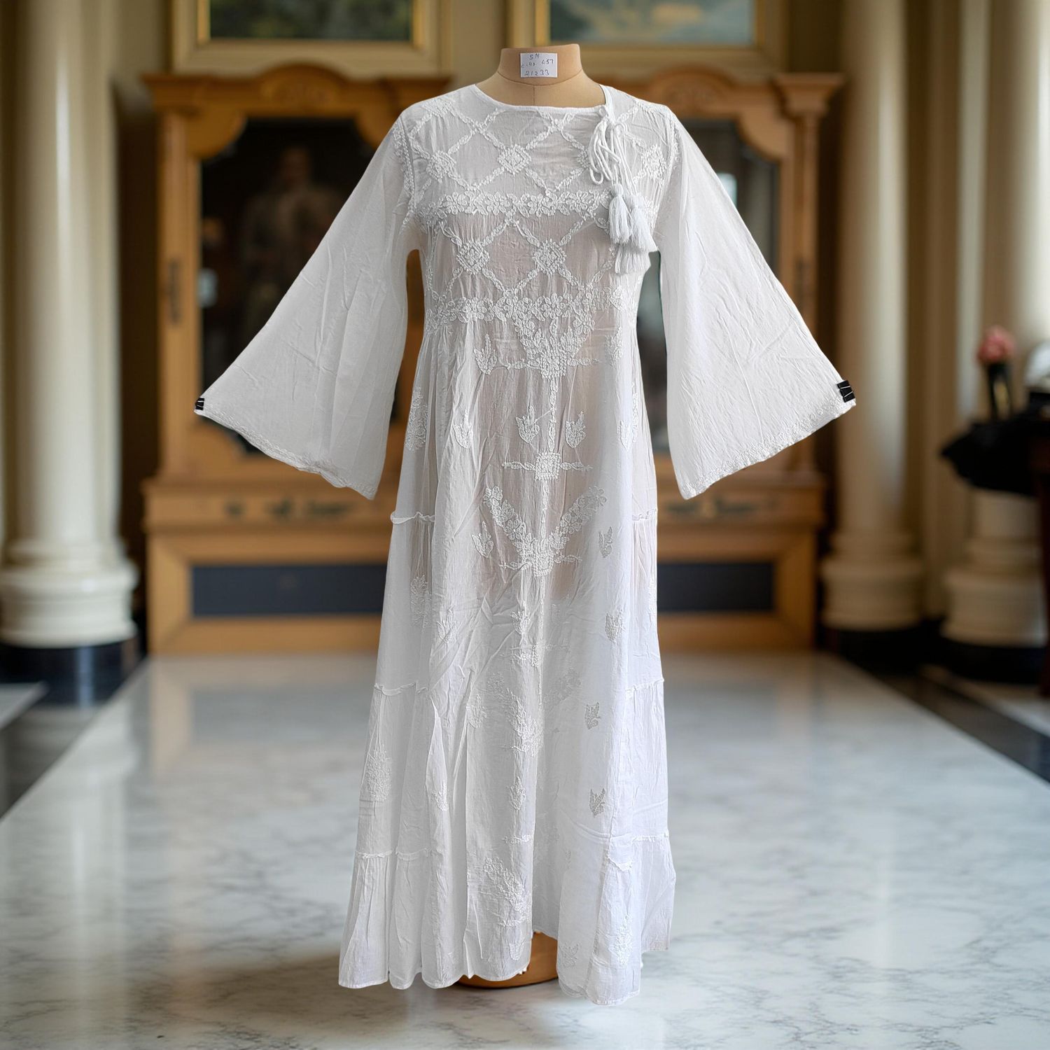 S/M Cindrella Embroidery Cotton Dress 57&quot; Long Jalabiya