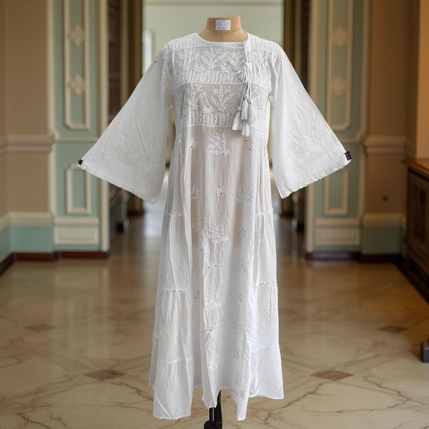 S/M Cindrella Embroidery Cotton Dress 57&quot; Long Jalabiya