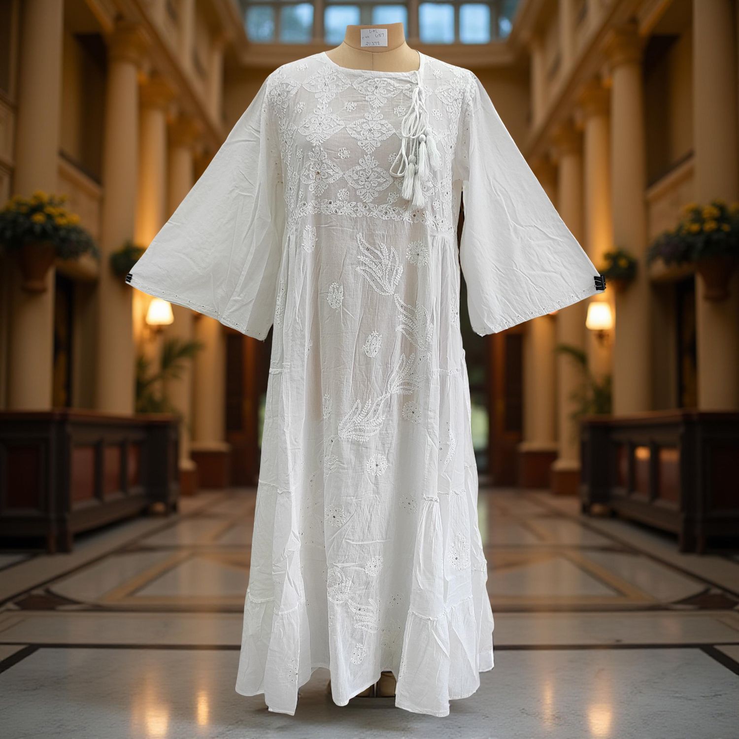 L/XL Cindrella embroidery Cotton Dress 57&quot; Long Jalabiya