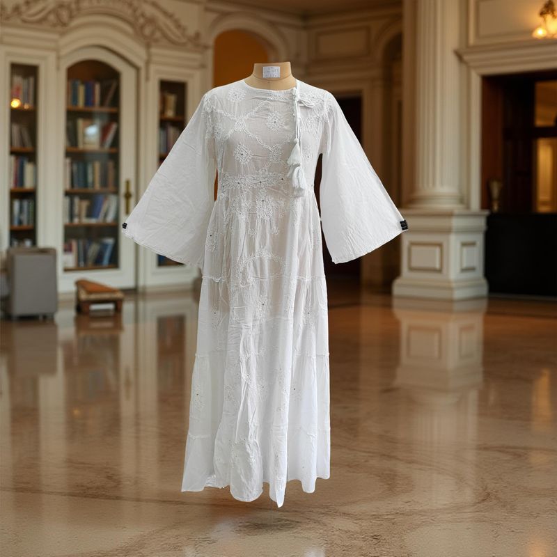 L/XL Cindrella embroidery Cotton Dress 57&quot; Long Jalabiya