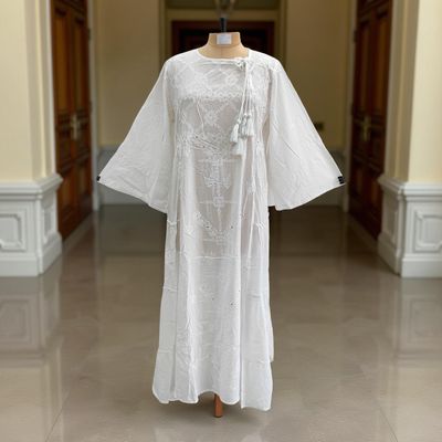 L/XL Cindrella embroidery Cotton Dress 57&quot; Long Jalabiya