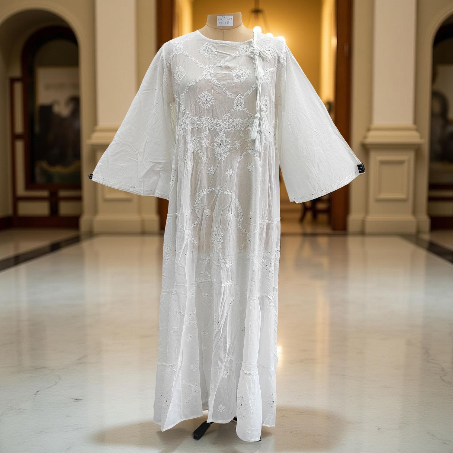 L/XL Cindrella embroidery Cotton Dress 57&quot; Long Jalabiya