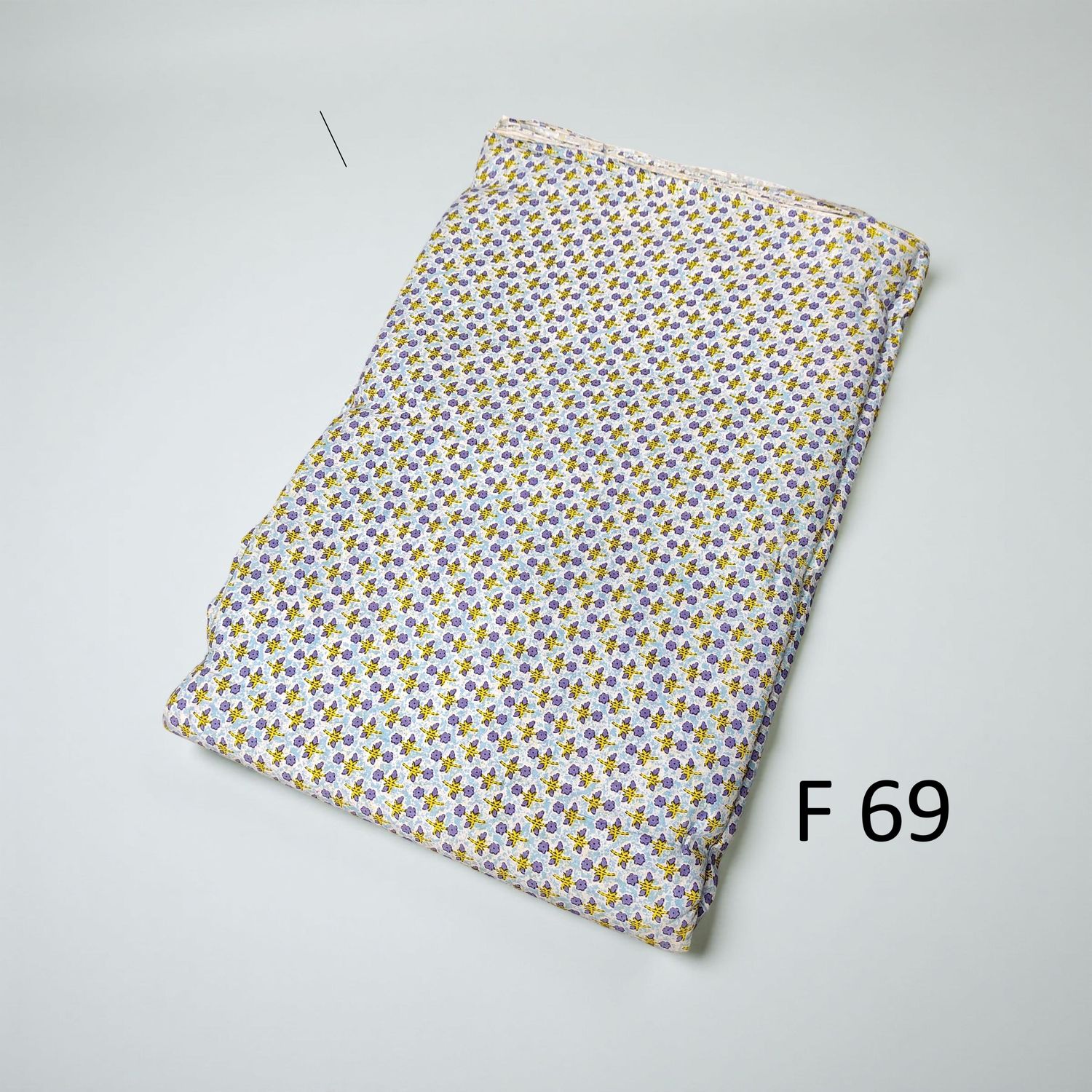 4 Meters Cotton Fabric F69