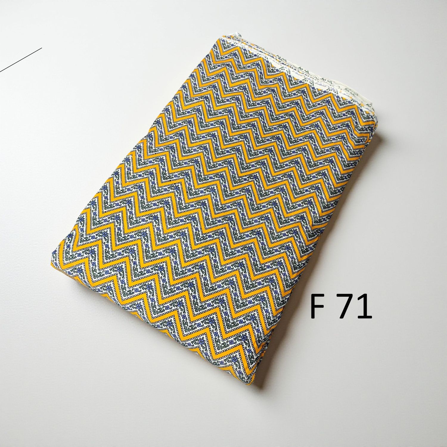 4 Meters Cotton Fabric F71