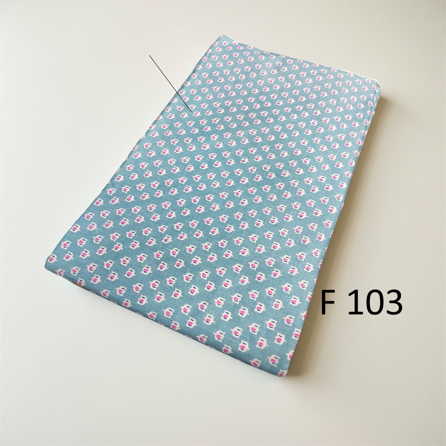 4 Meters Cotton Fabric F103