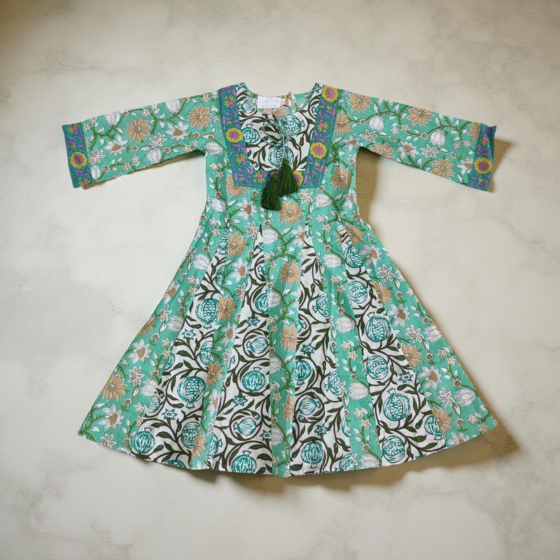 4-5  Year Anaya Printed Cotton Girls Dress 34&quot; Long Jalabiya