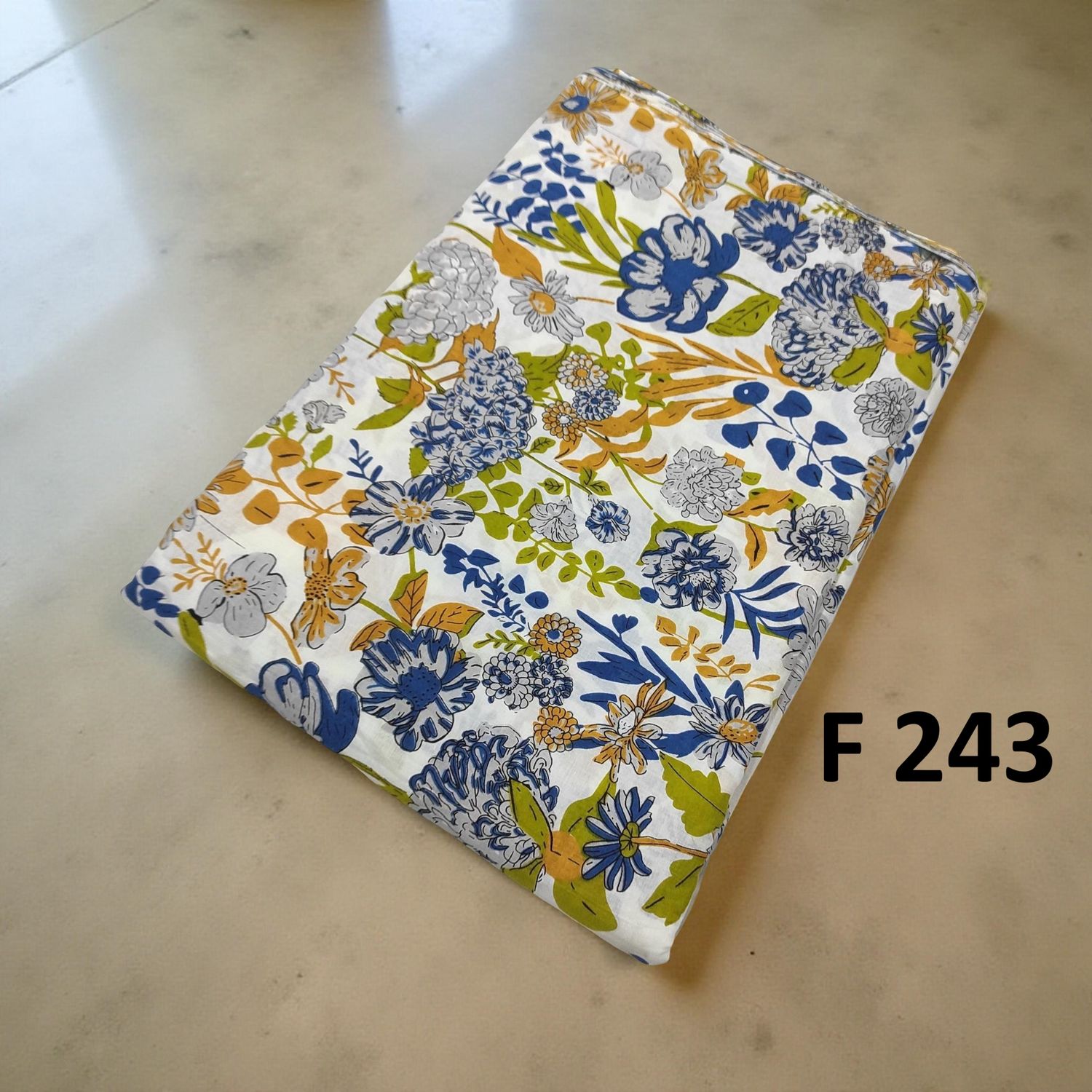 4 Meters Cotton Fabric F243