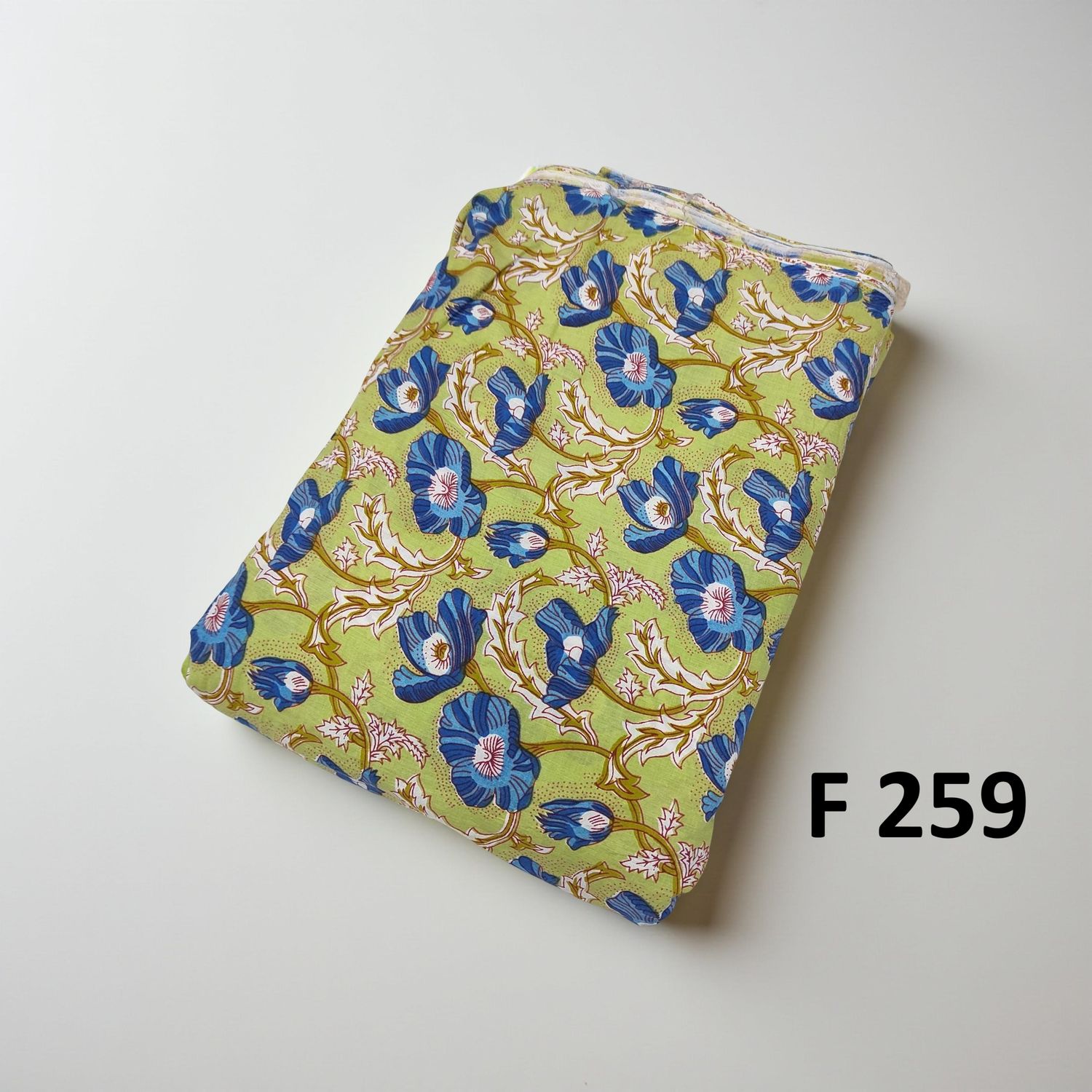 4 Meters Cotton Fabric F259