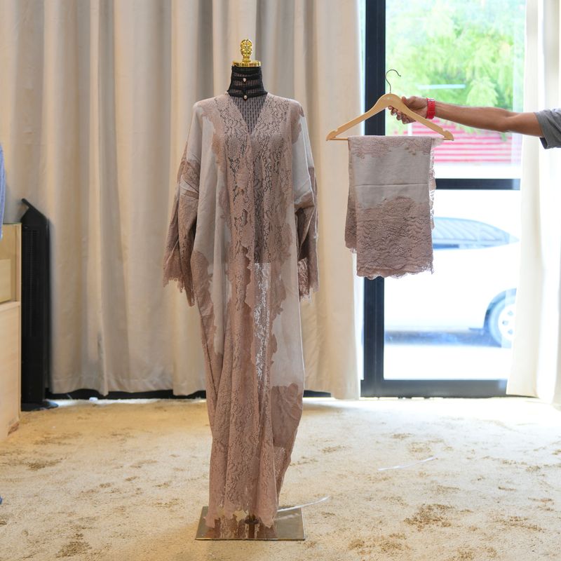 Cashmere Bhist With Sheila