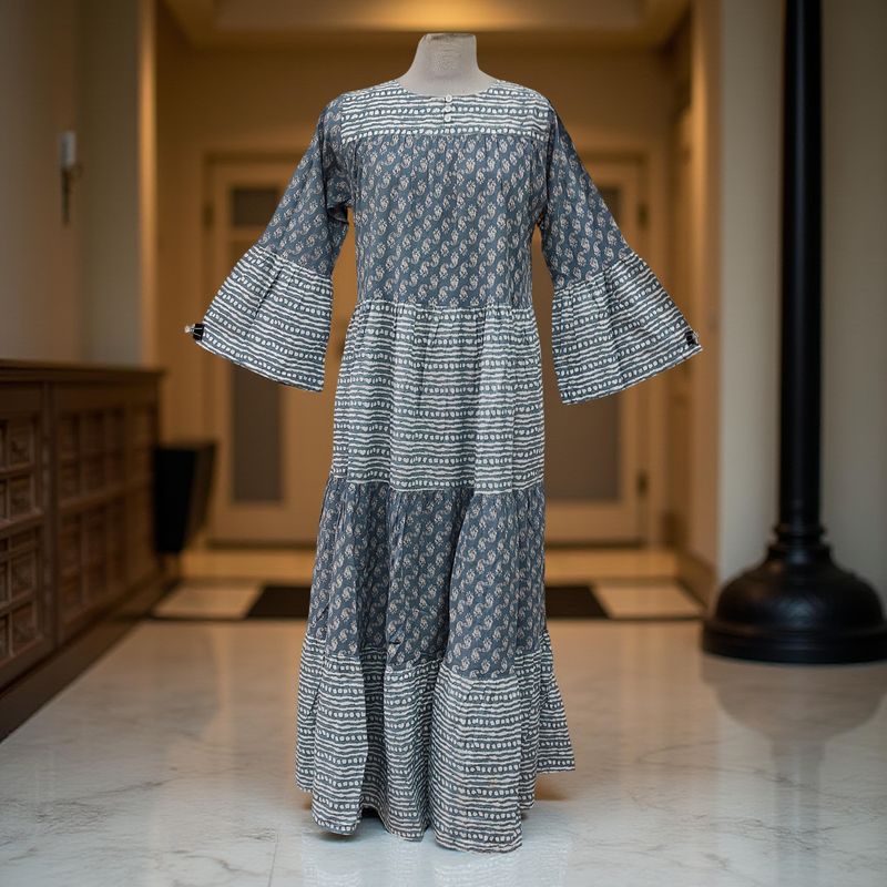10-11 Year Moon Printed Cotton Dress 46&quot; Long Jalabiya
