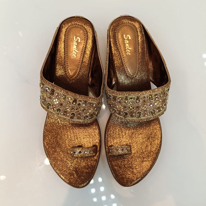 Indian sleeper 02 Size 41