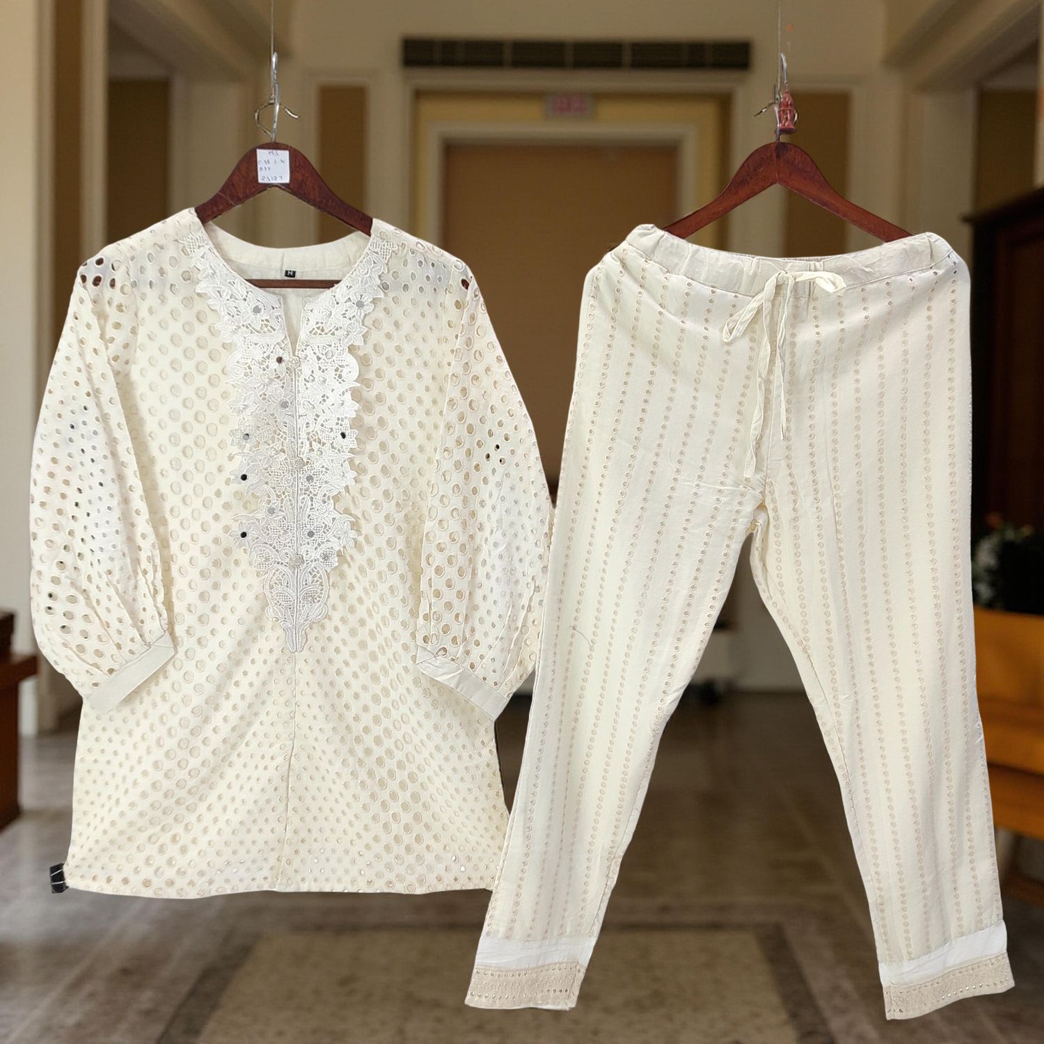S/M Embroidery V-Neck Collar Cotton Short Co-ord Set