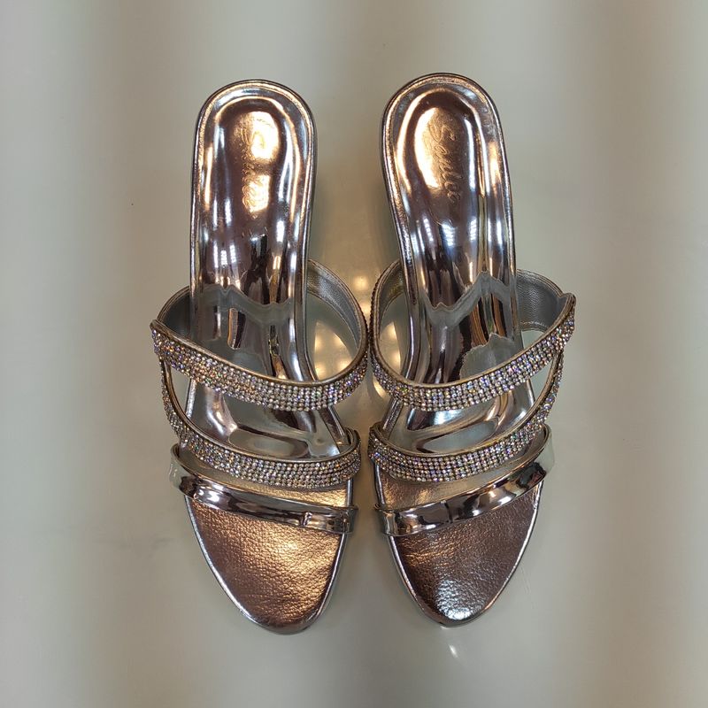 Indian Sleeper 01 Size 37