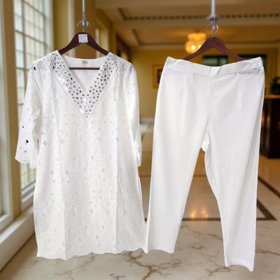 XS/S Embroidery V-Neck Collar Cotton Co-ord Set