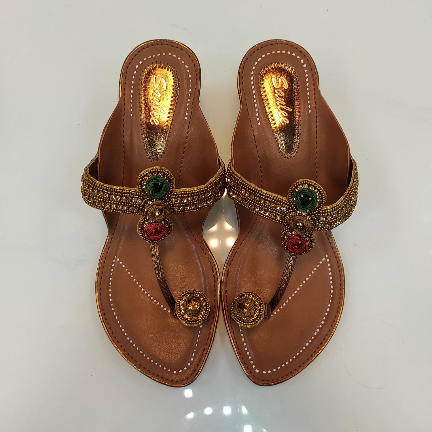 Indian sleeper  Size 38