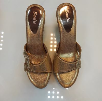 Indian sleeper Style  Size 39