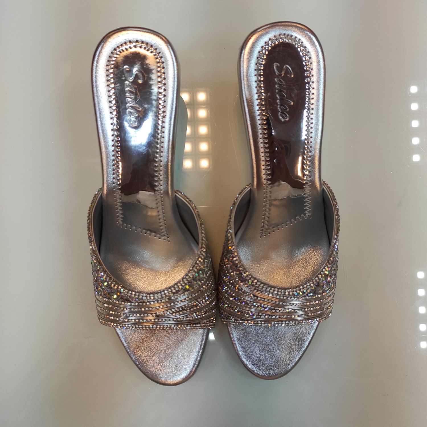 Indian Sleeper - Size 40