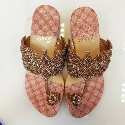 Indian sleeper Style  Size 39