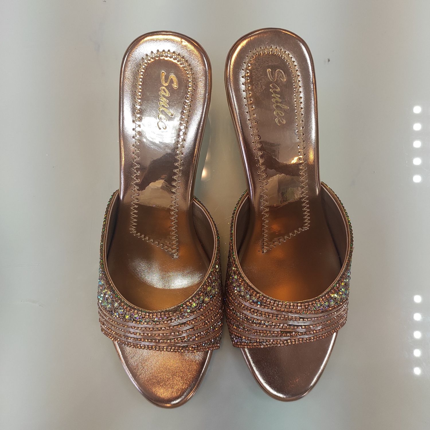 Indian Sleeper - Size 40