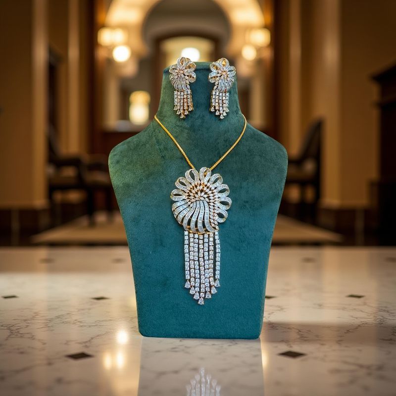 Luxury Kundan Necklace set with Earrings JW51