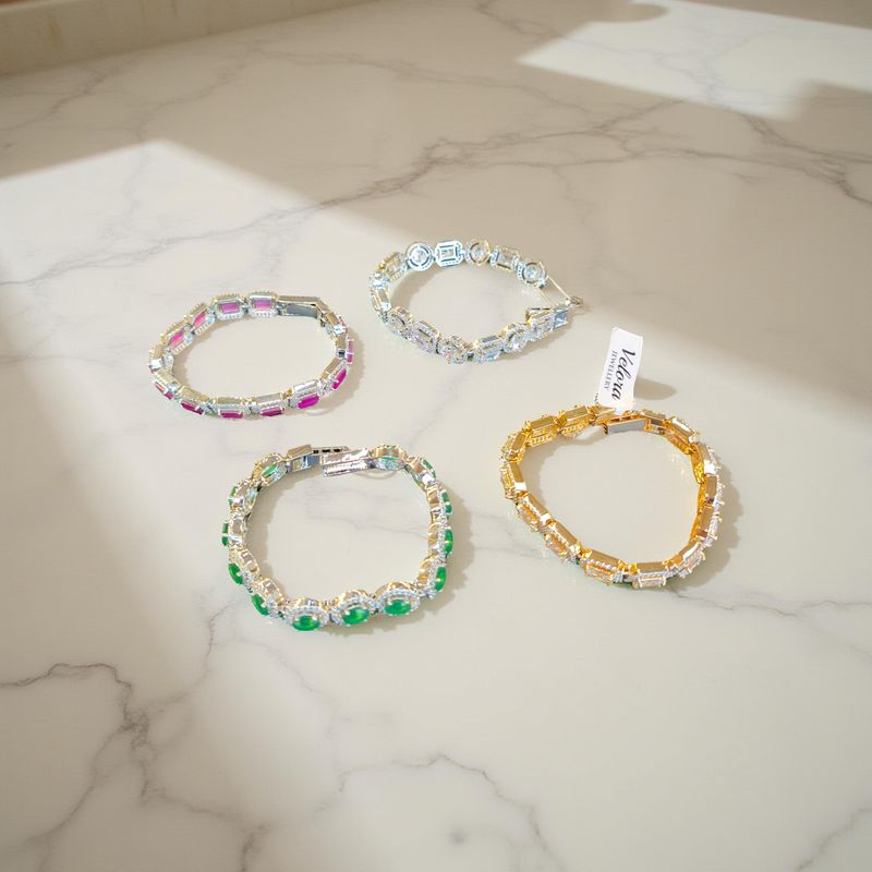 Luxury 4 PCS Bracelet 01