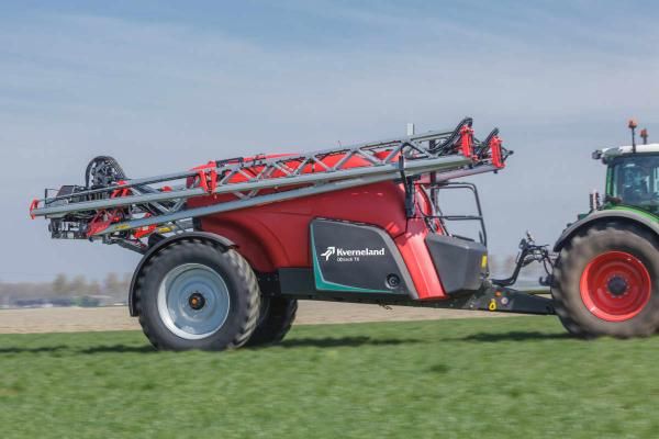 Опрыскиватель прицепной Kverneland iXtrack T6