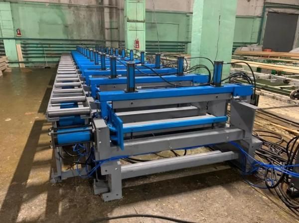 Горизонтальный пресс с подъемными фронтальными прижимами HSL300-13.5GP