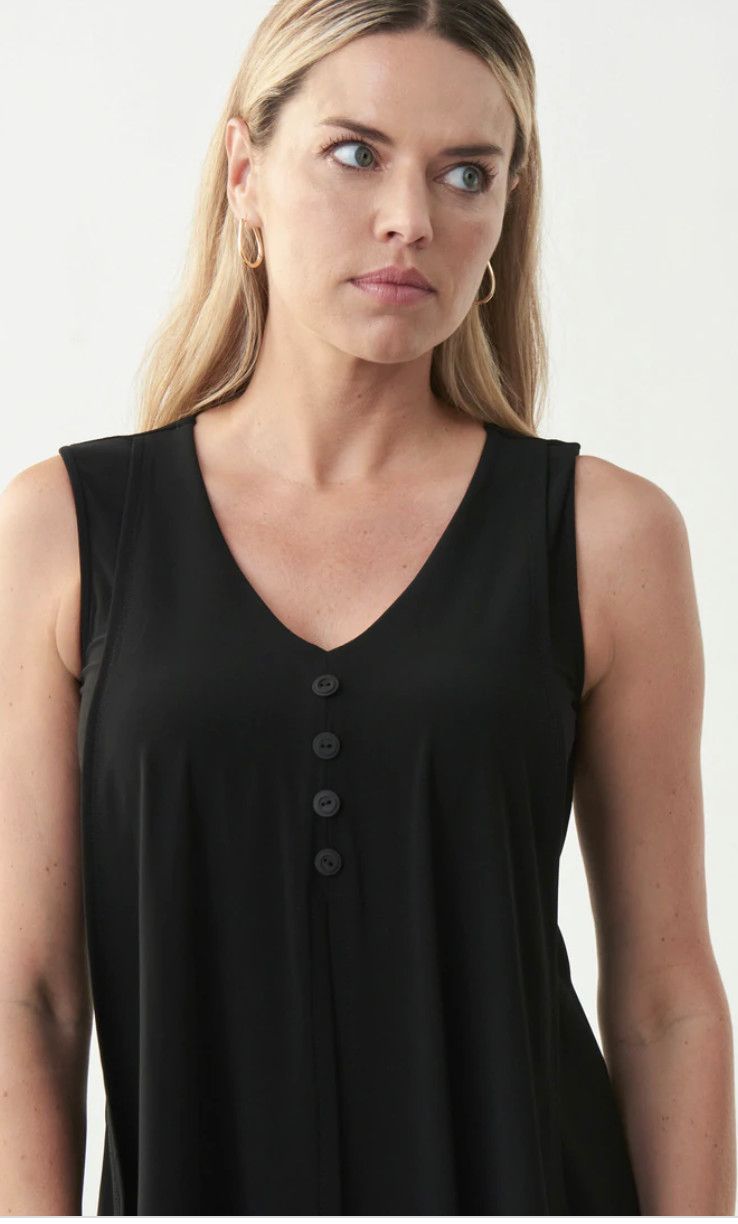 black sleeveless blouse