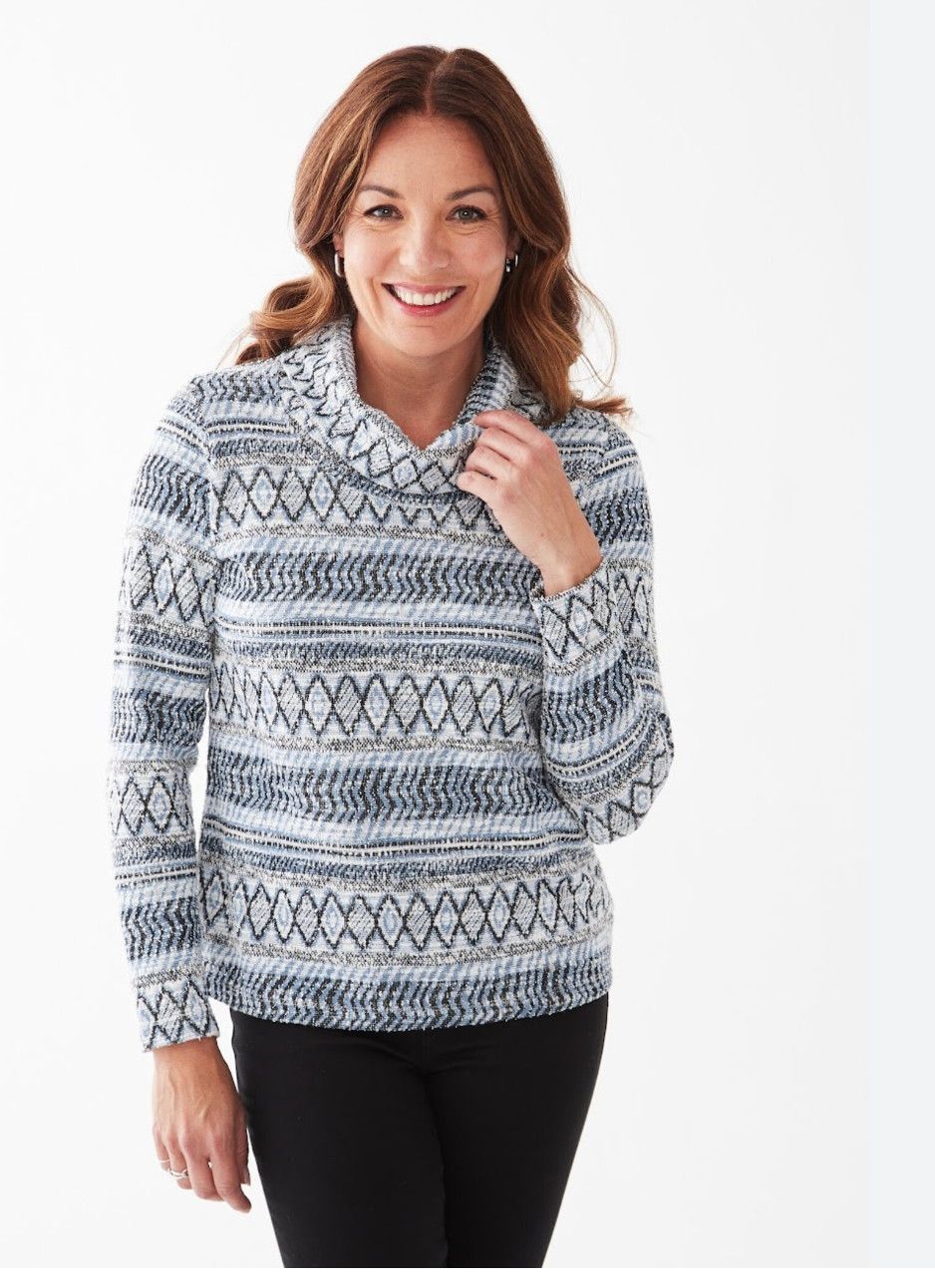 Cowl neck long sleeve sweater 