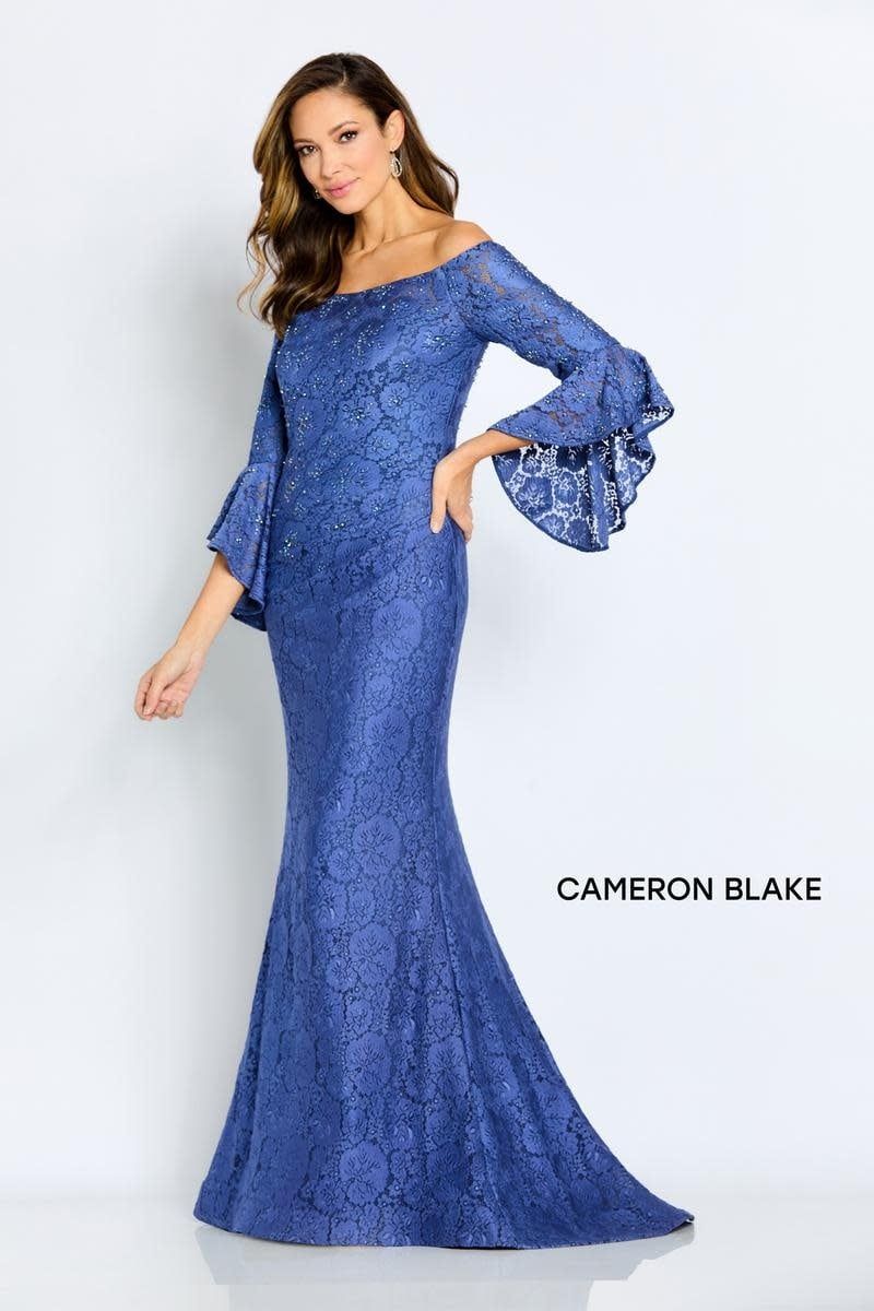 Lace 3/4 bell sleeve gown