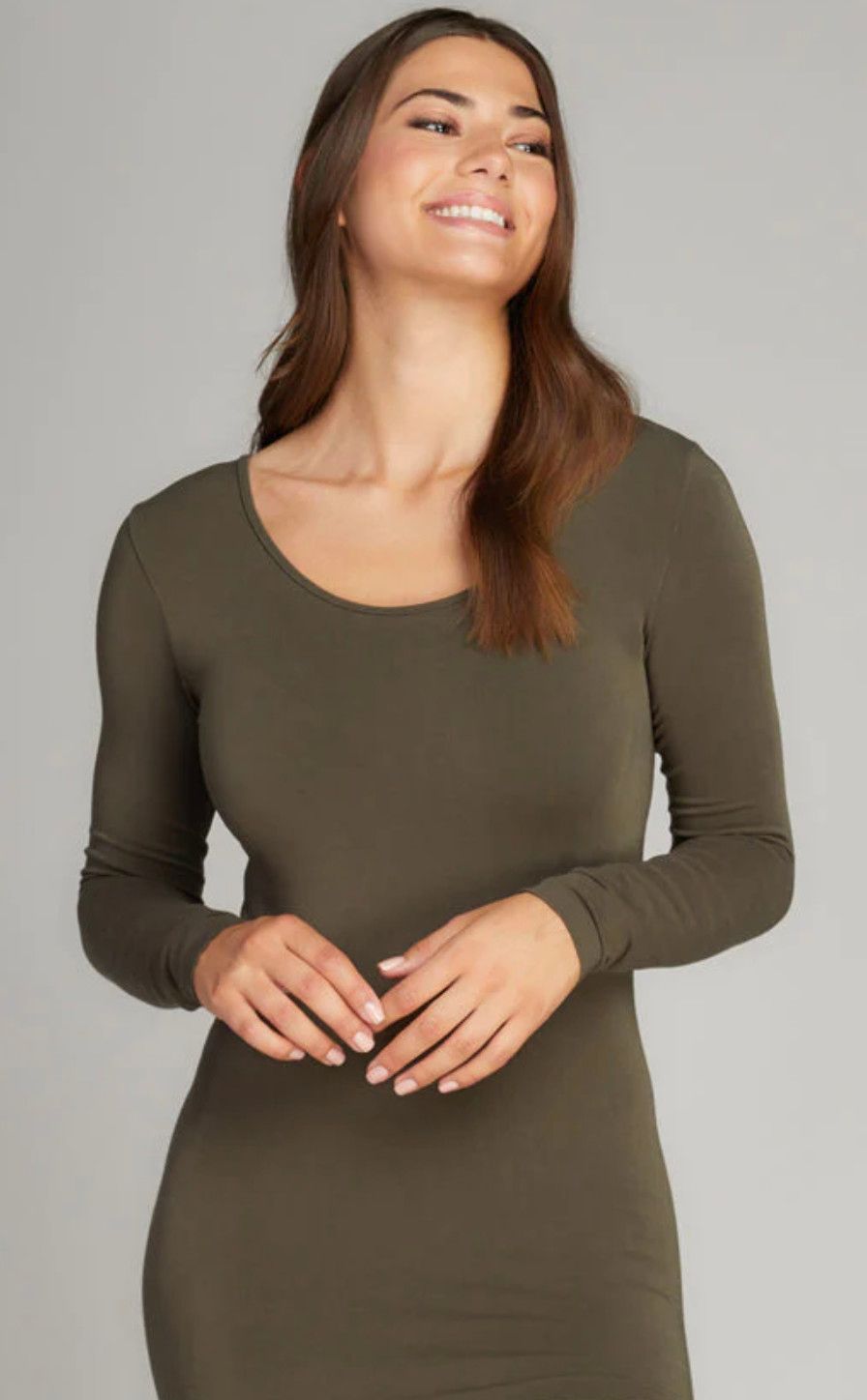 Scoop neck long sleeve top, Color: Olive, Size: O/S