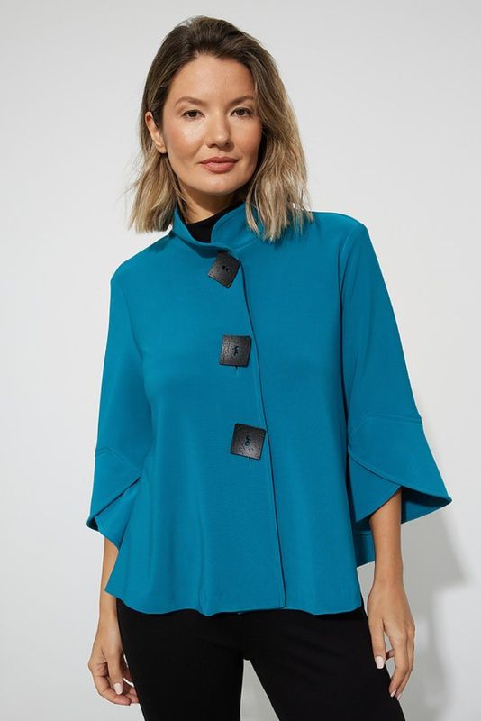 Cape jacket with 3/4 tulip sleeve