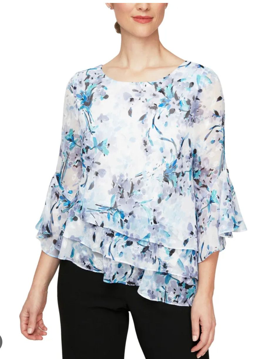 Ruffle sleeve floral print , Color: Ivory/ multi, Size: 1x
