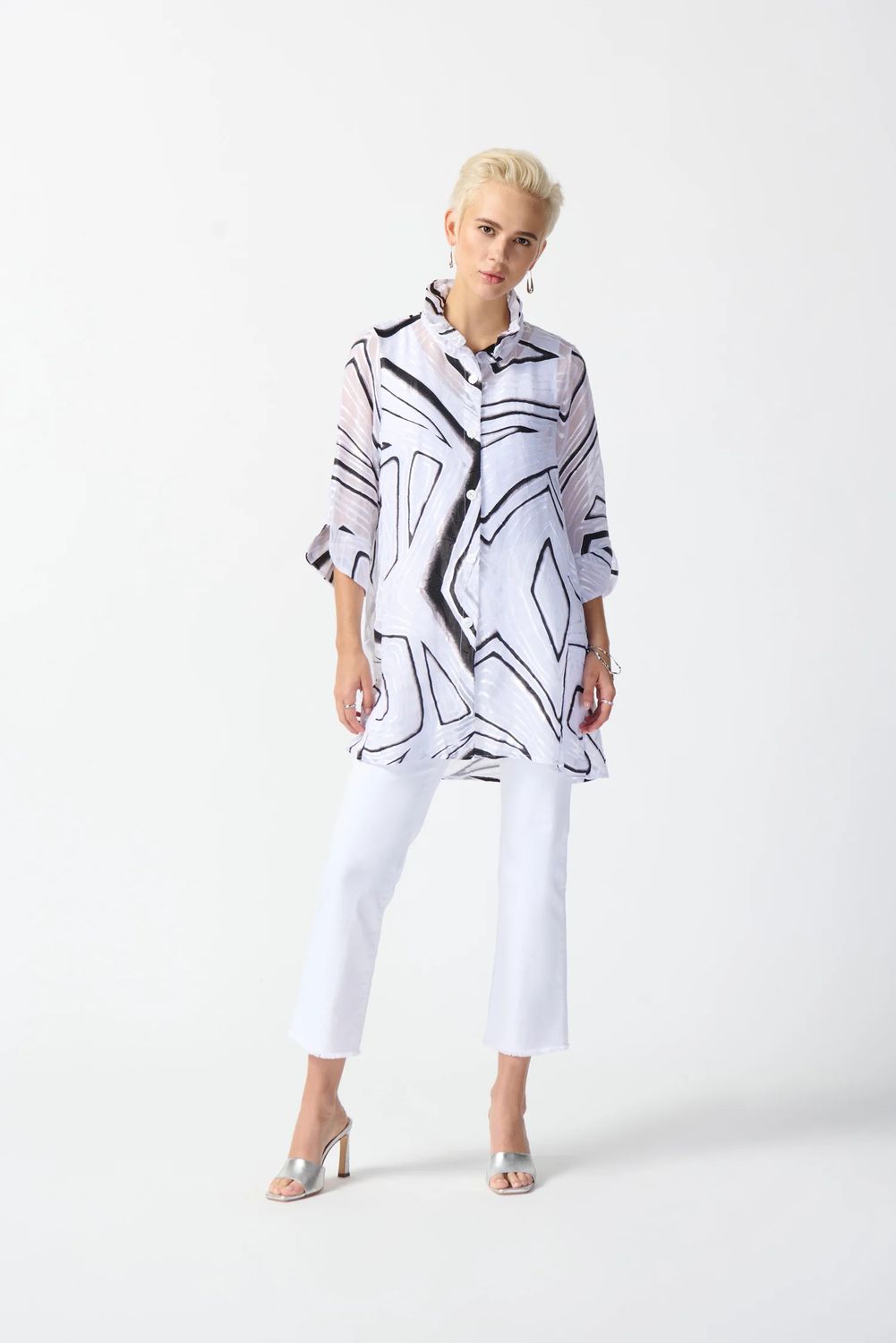 Abstract print long blouse