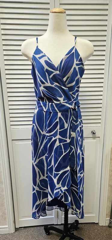 High-Low strappy print dress