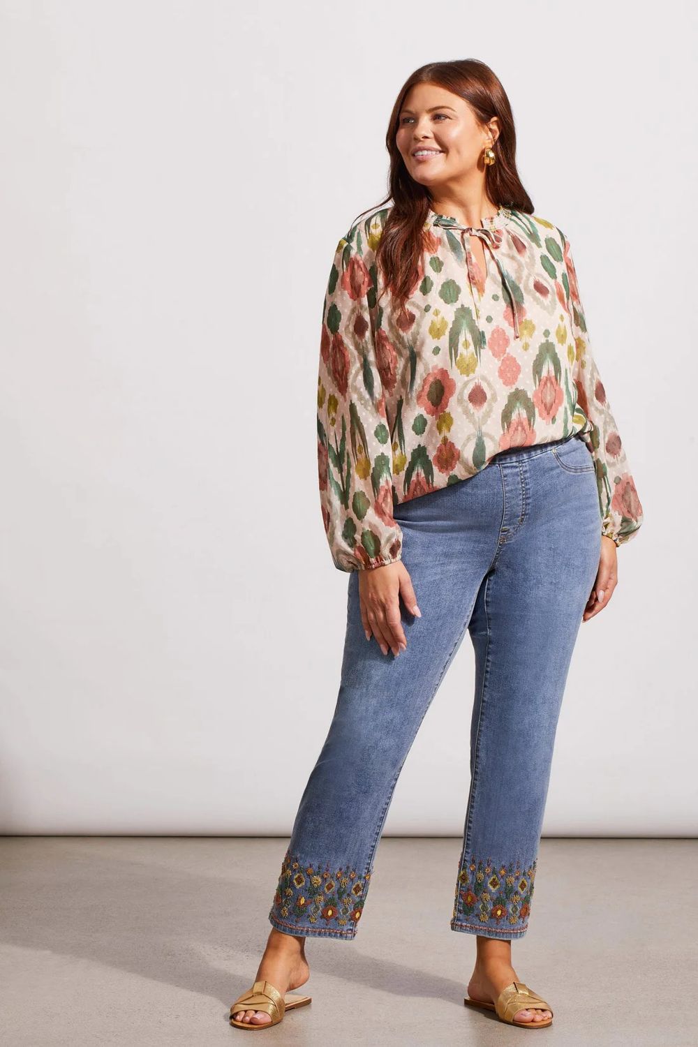 Embellished hem pull-on jean, Color: Dk.Denim, Size: 16W